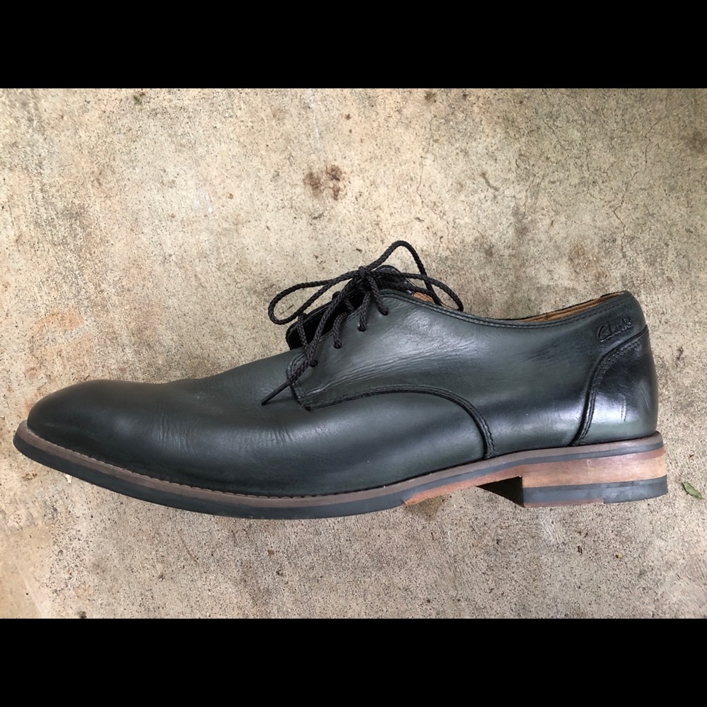 Clarks 16501 Oxford Derby shoe. Mens size 11 Black